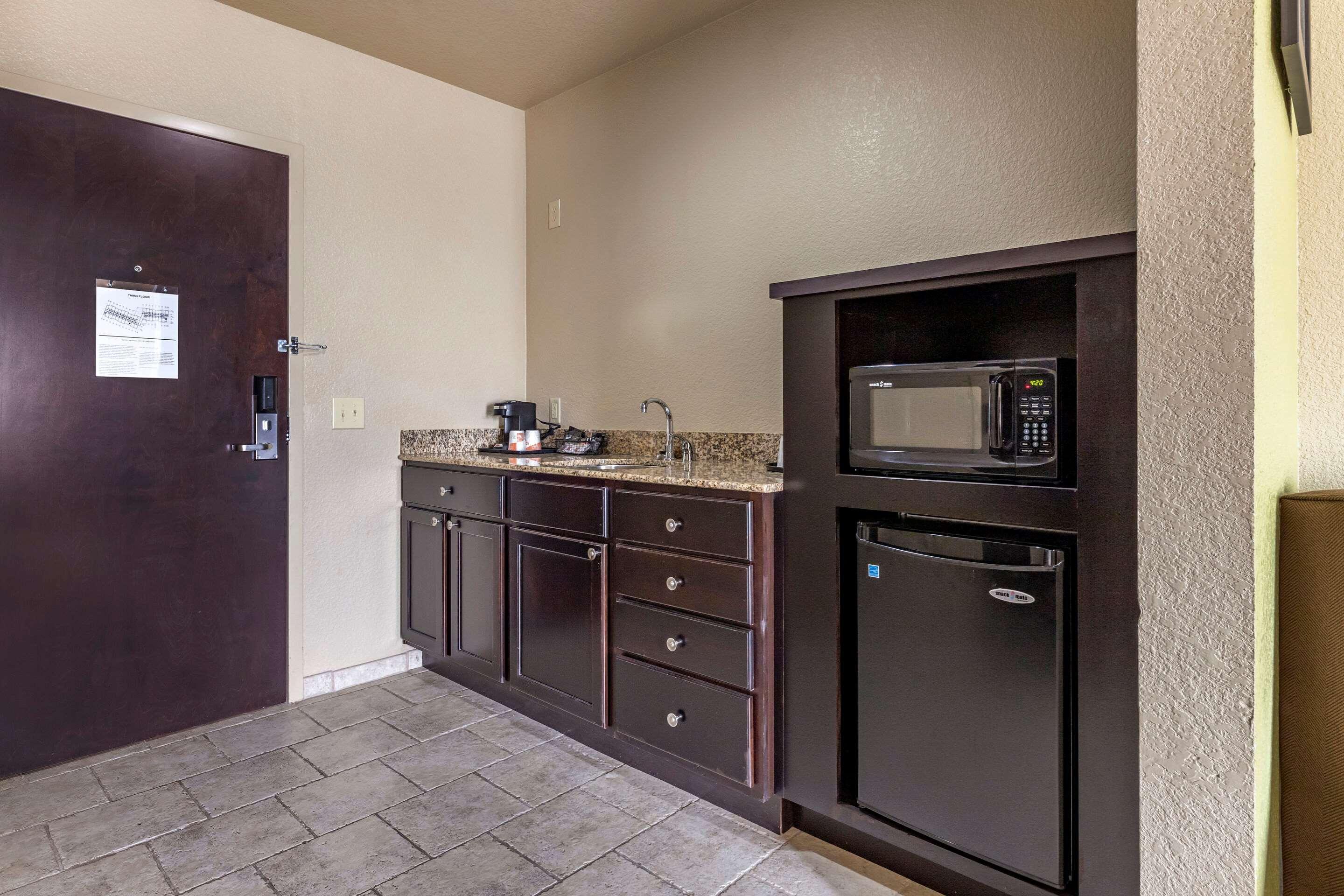 Comfort Inn Bentonville Extérieur photo