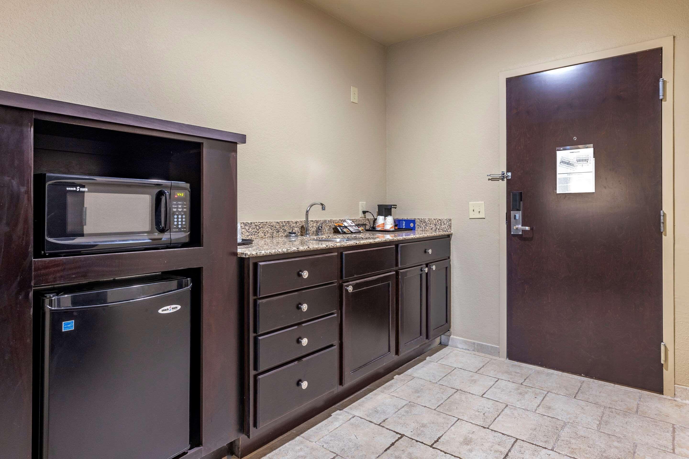 Comfort Inn Bentonville Extérieur photo