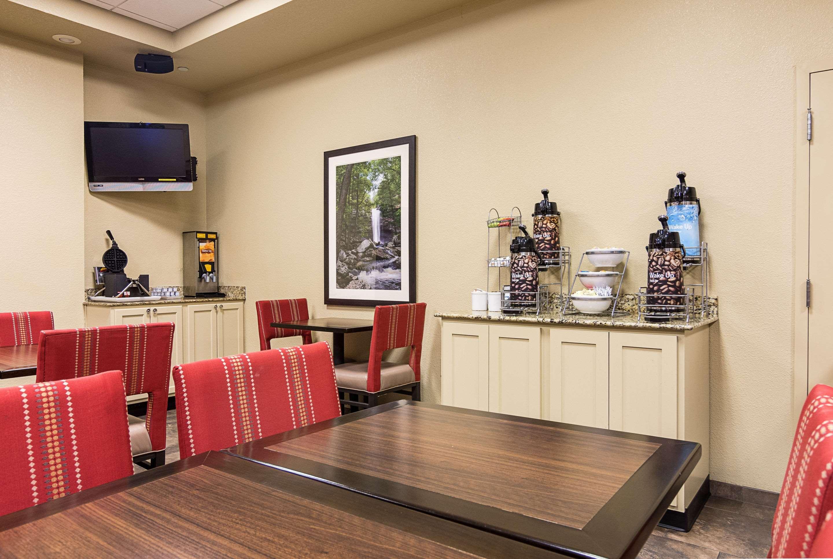 Comfort Inn Bentonville Extérieur photo