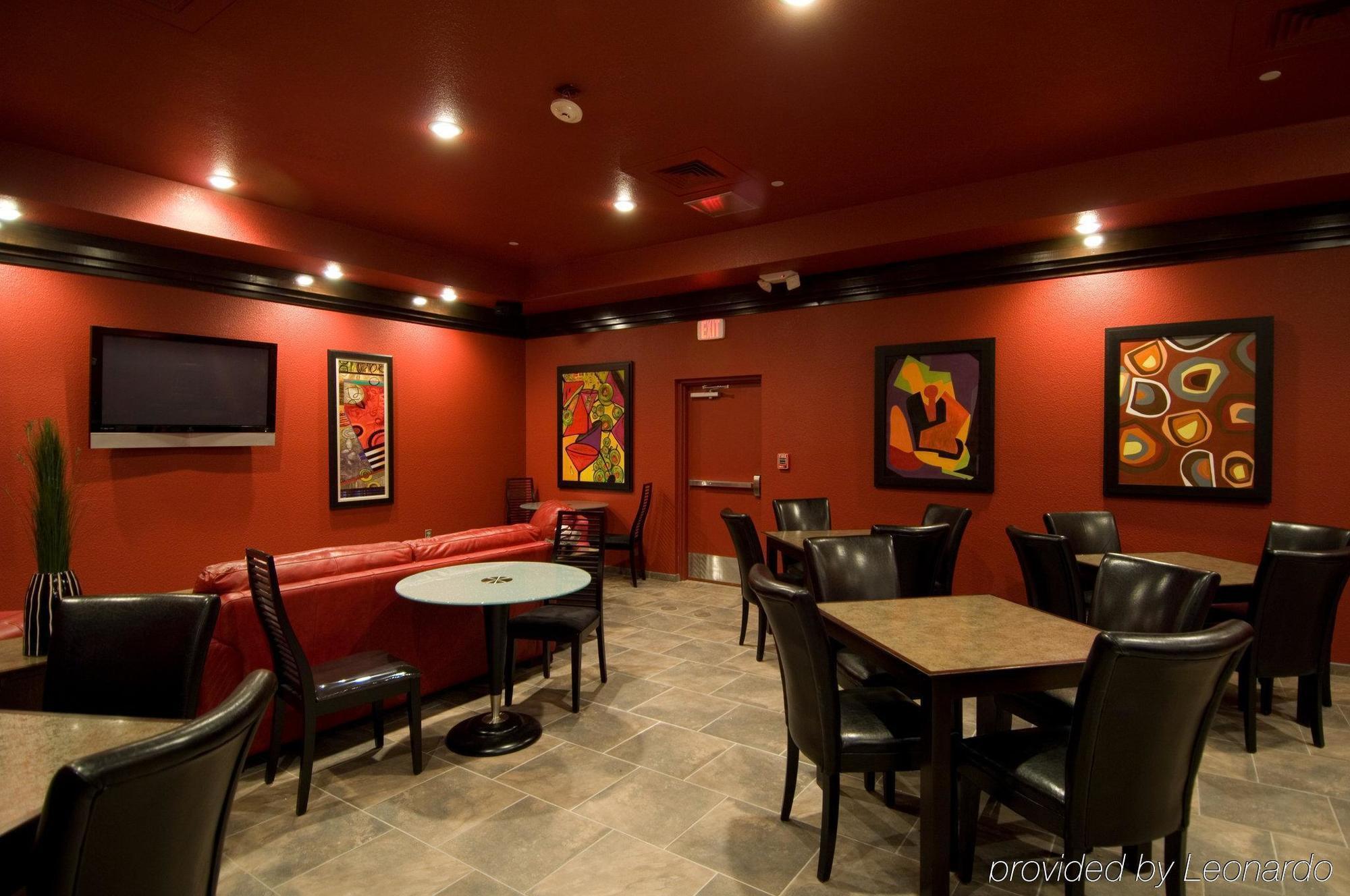 Comfort Inn Bentonville Restaurant photo